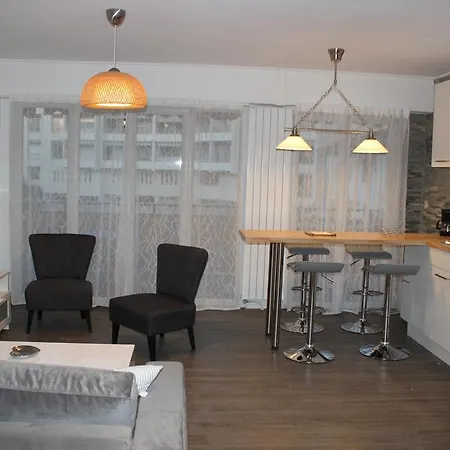 Equipe Rue Victor Hugo * 勒卡内